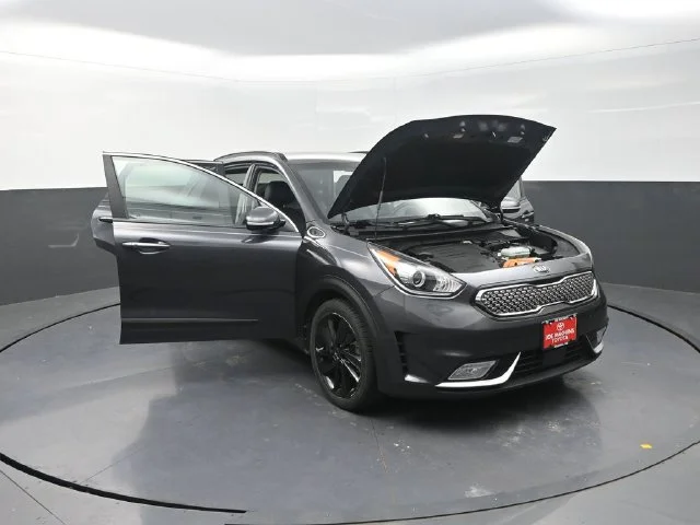 Used 2018 Gray Kia EX image 39