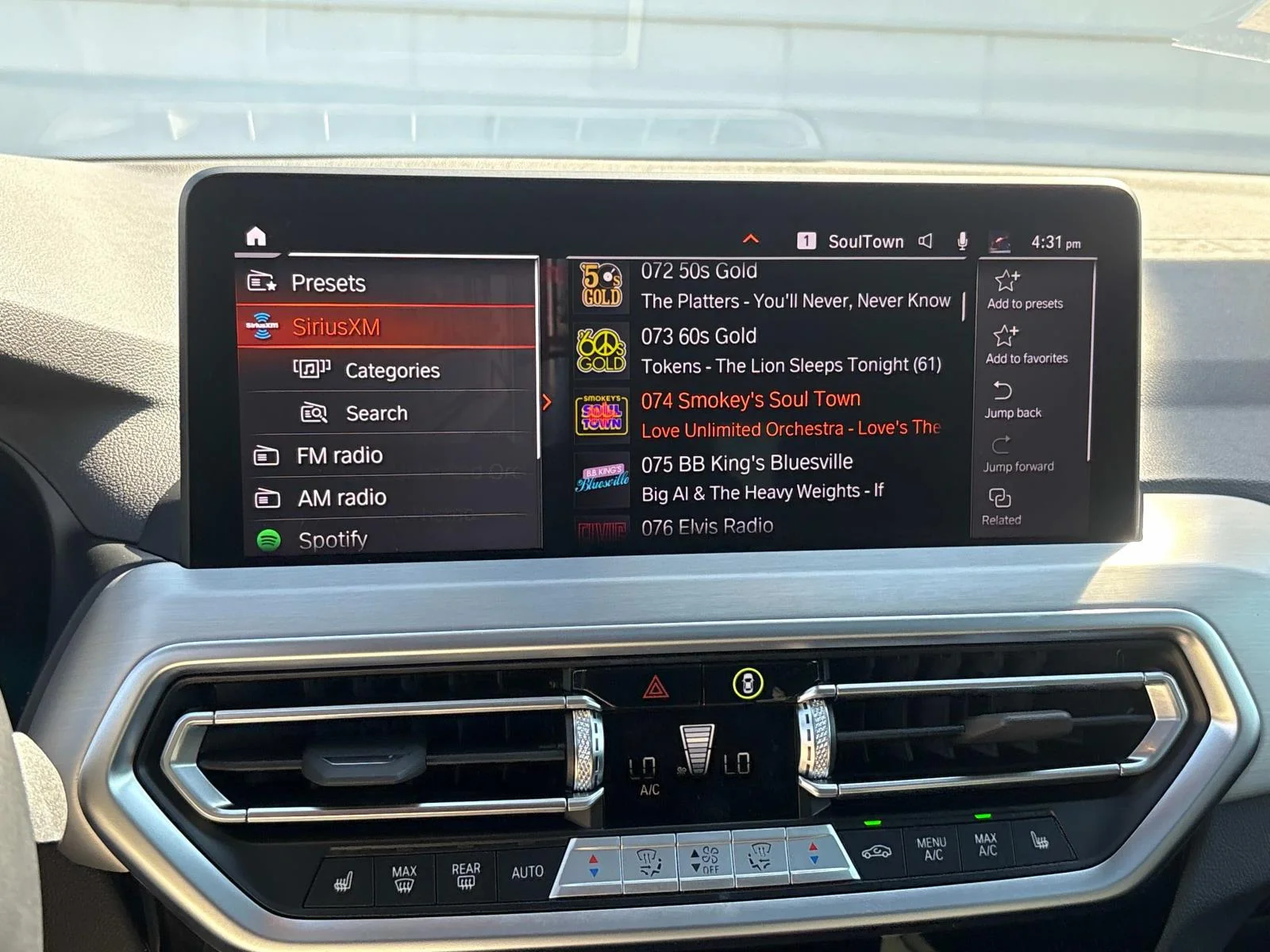 2025 BMW X4 30i - Photo 19