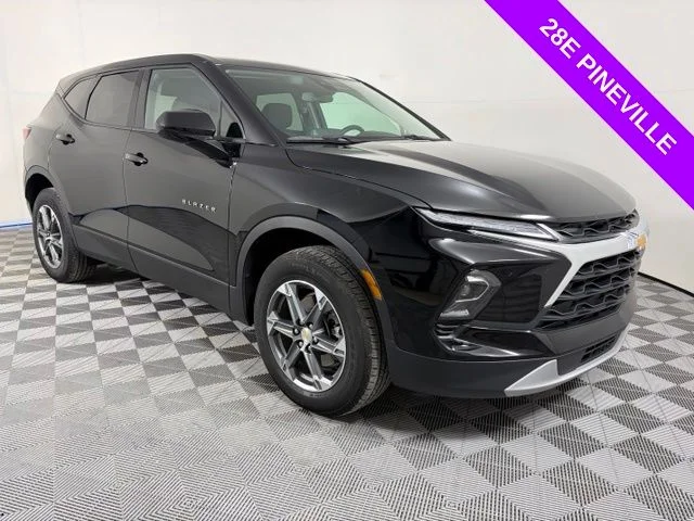 Used 2025 Black Chevrolet LT image 1