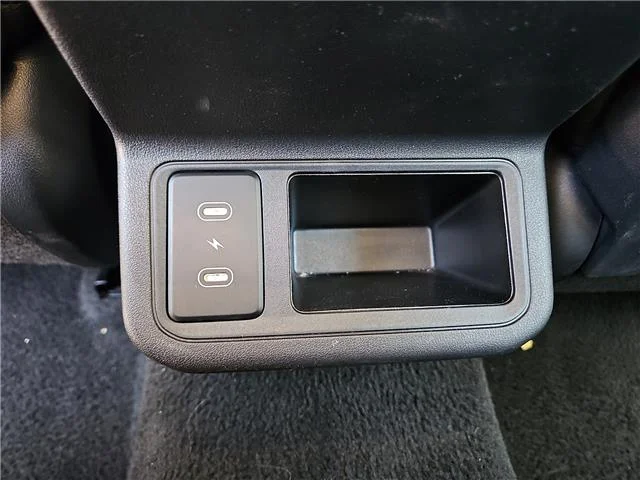 Used 2025 Black KIA LXS (IVT) image 9