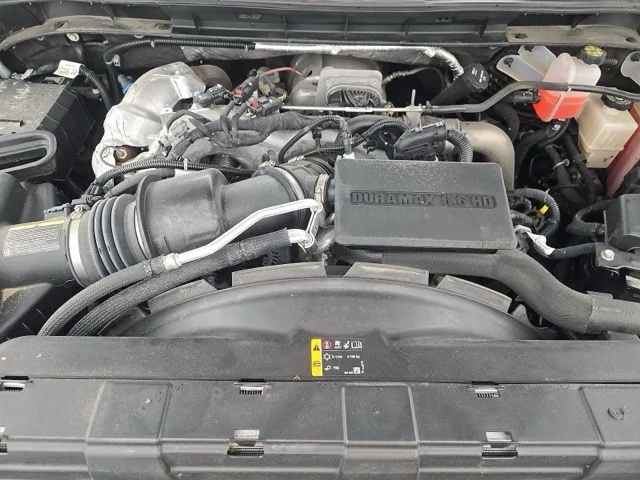 Used 2025  GMC Denali Ultimate image 15