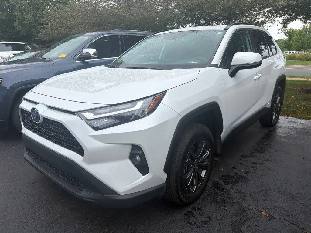 Certified Used 2023 Beige Toyota XLE Premium image 19