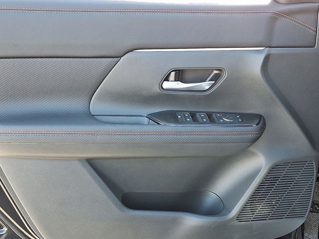 2026 Nissan KICKS SR AWD - Photo 8