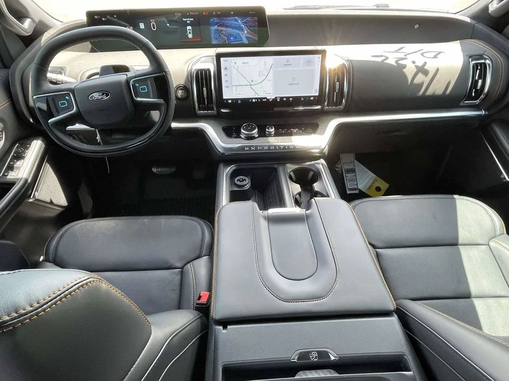 New 2025 Star White Metallic Tri-Coat Ford TREMOR® image 11