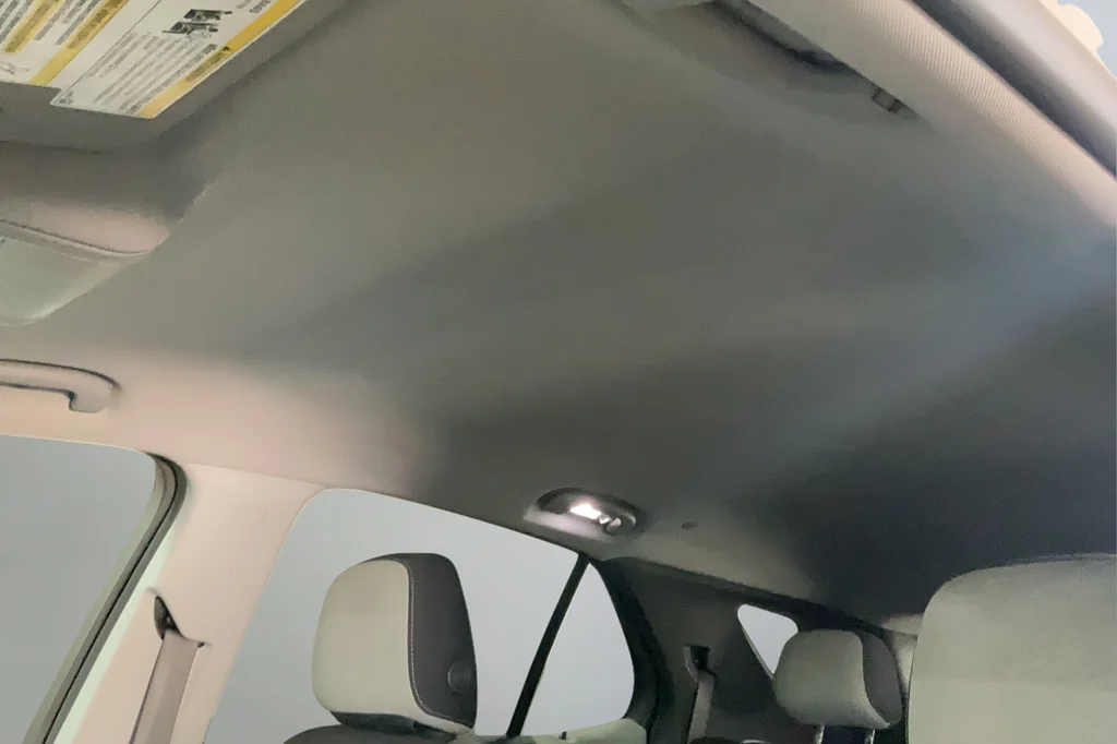 Used 2024 White Chevrolet LS image 18