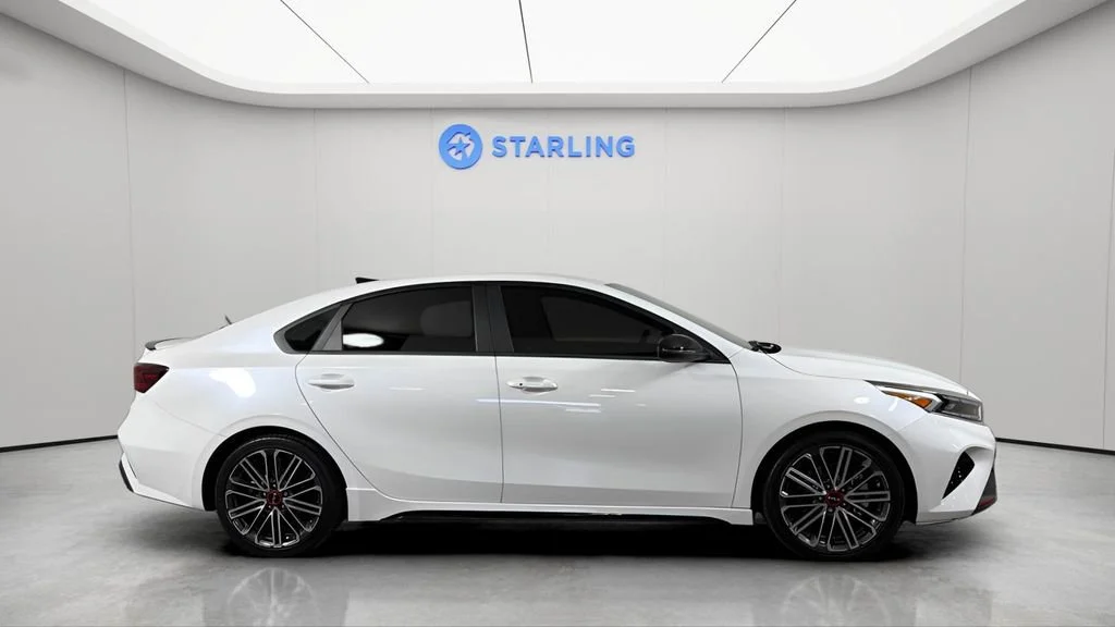 Used 2023 White Kia GT Manual image 12