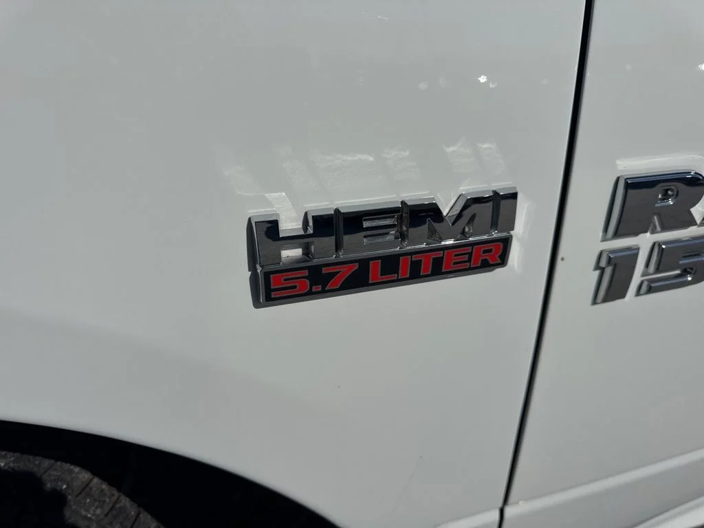 Used 2017 White Ram SLT image 31