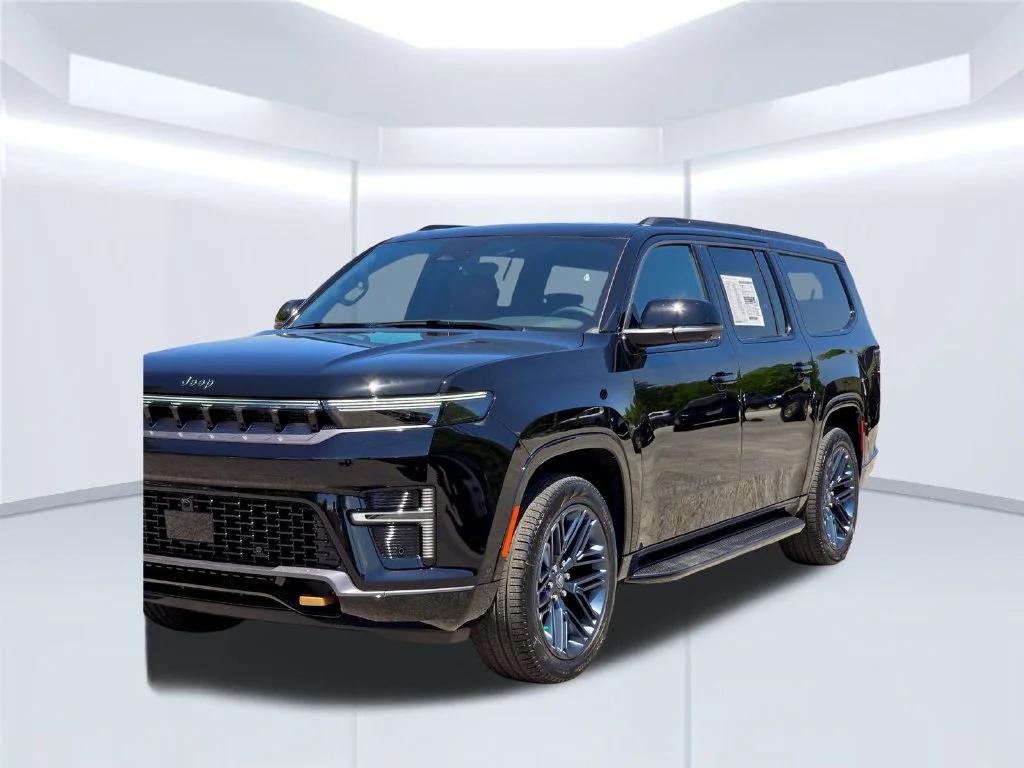 New 2026 Black Jeep  image 42