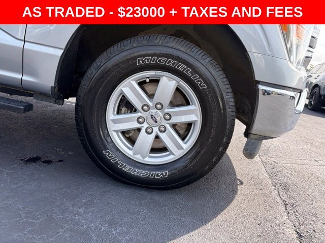 Used 2021 Silver Ford XLT image 8