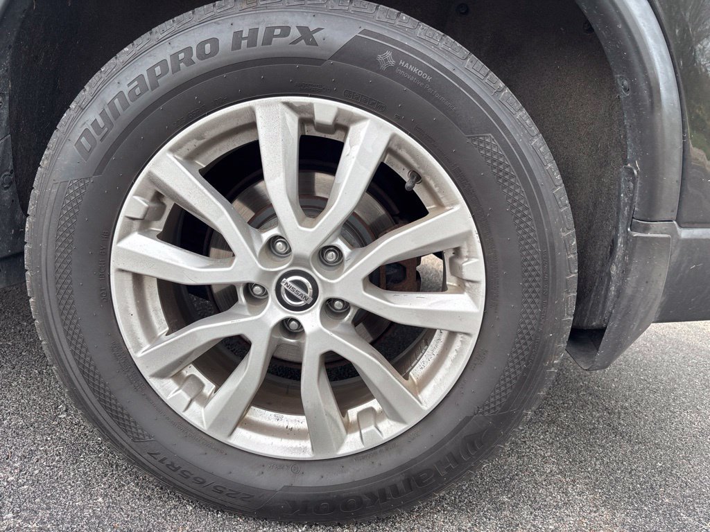 Used 2018 Black Nissan SV image 10
