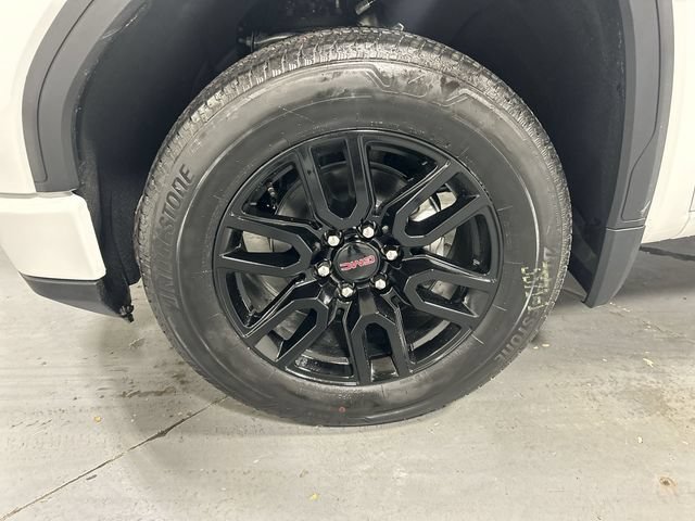 New 2026 Summit White GMC Elevation image 10