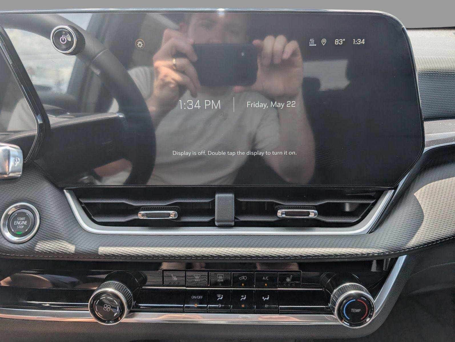 New 2026 Summit White Chevrolet LT image 18