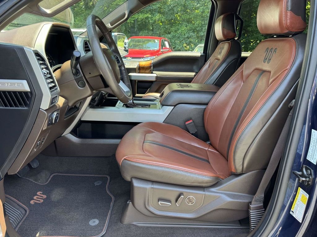 Used 2018 Blue Ford King Ranch image 22