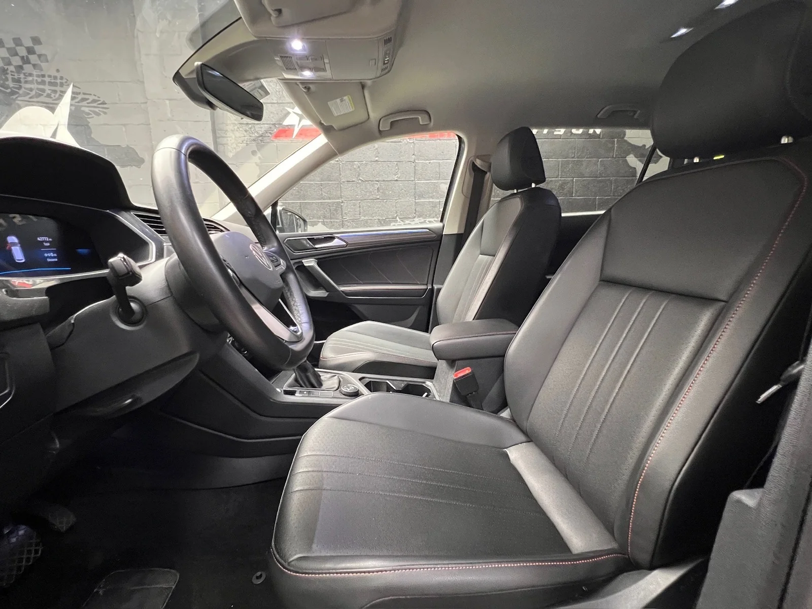 Used 2024 Platinum Gray Metallic (2r2r) Volkswagen Wolfsburg Edition 4Motion image 8