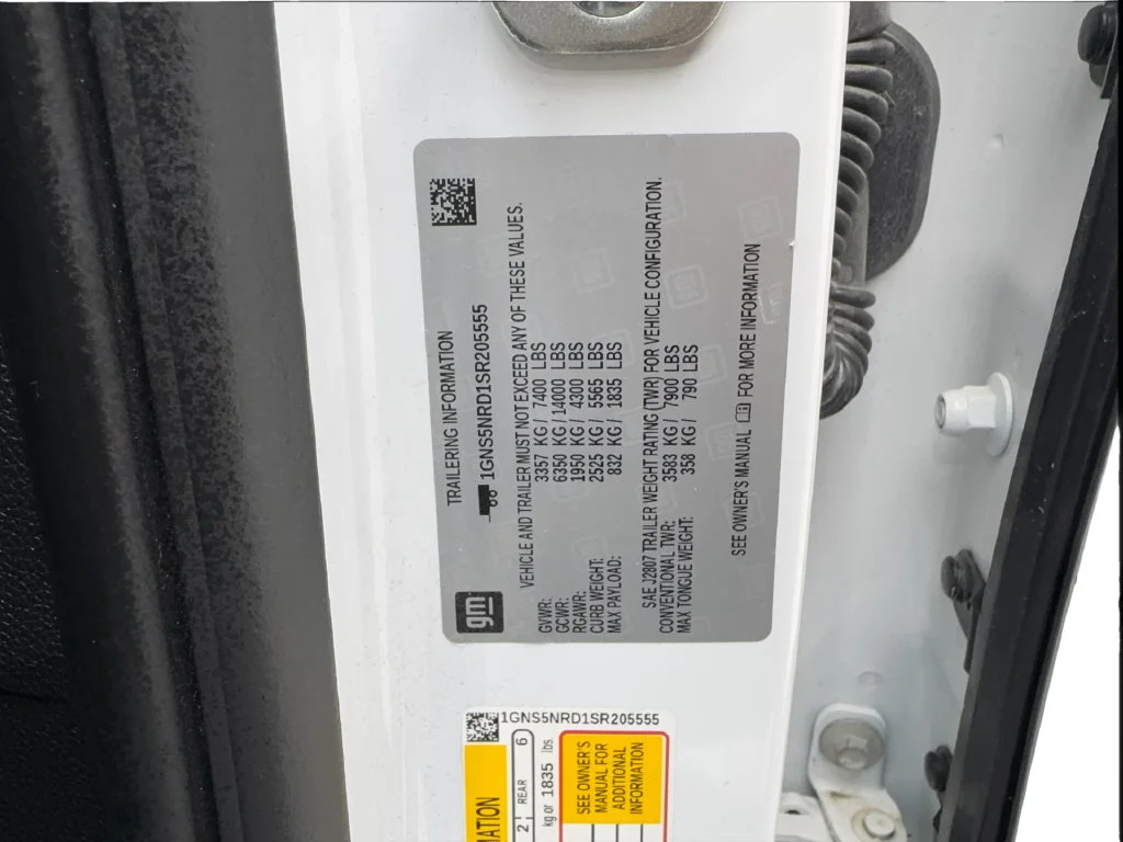 Used 2025 White Chevrolet LT image 56