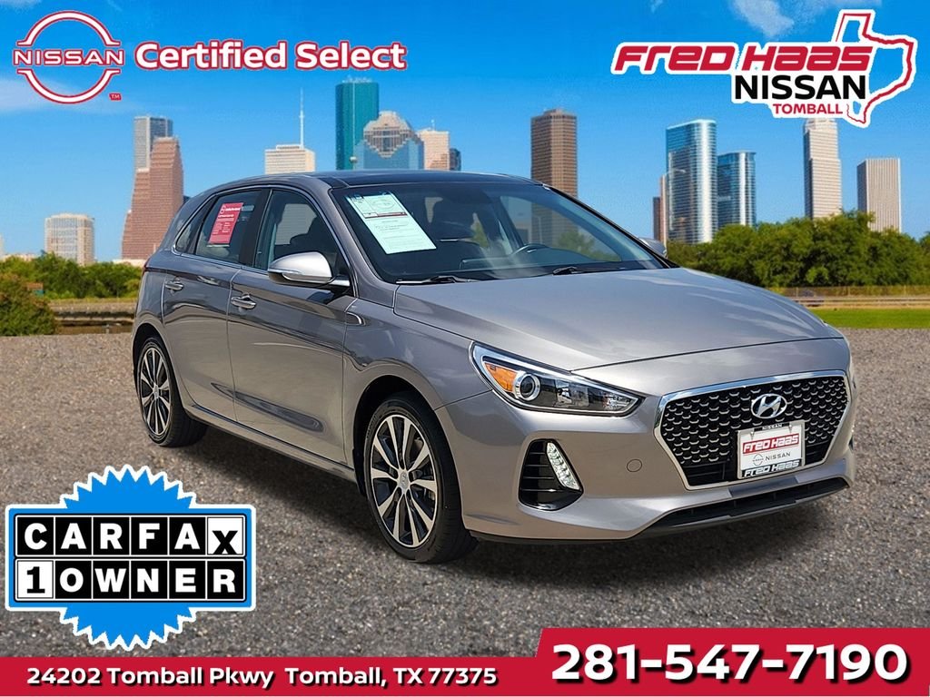 2020 Hyundai Elantra GT GT Auto's photo