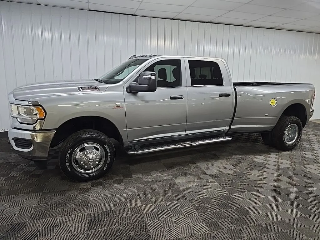 Used 2024 Silver Ram Tradesman image 6