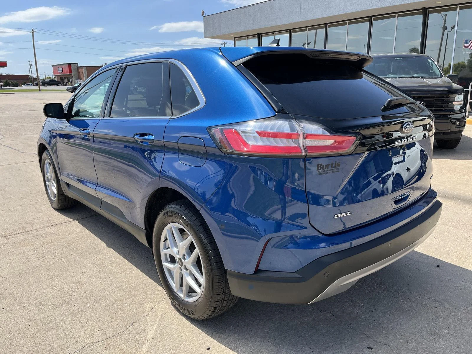 Certified Used 2023 Atlas Blue Metallic Ford SEL image 10