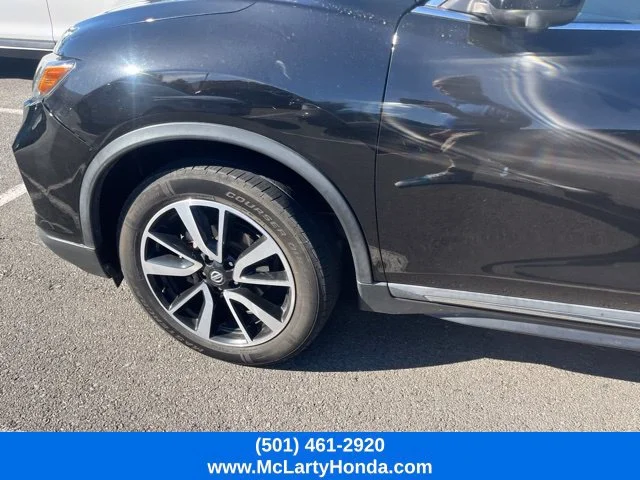 Used 2019 Magnetic Black Pearl Nissan SL image 12