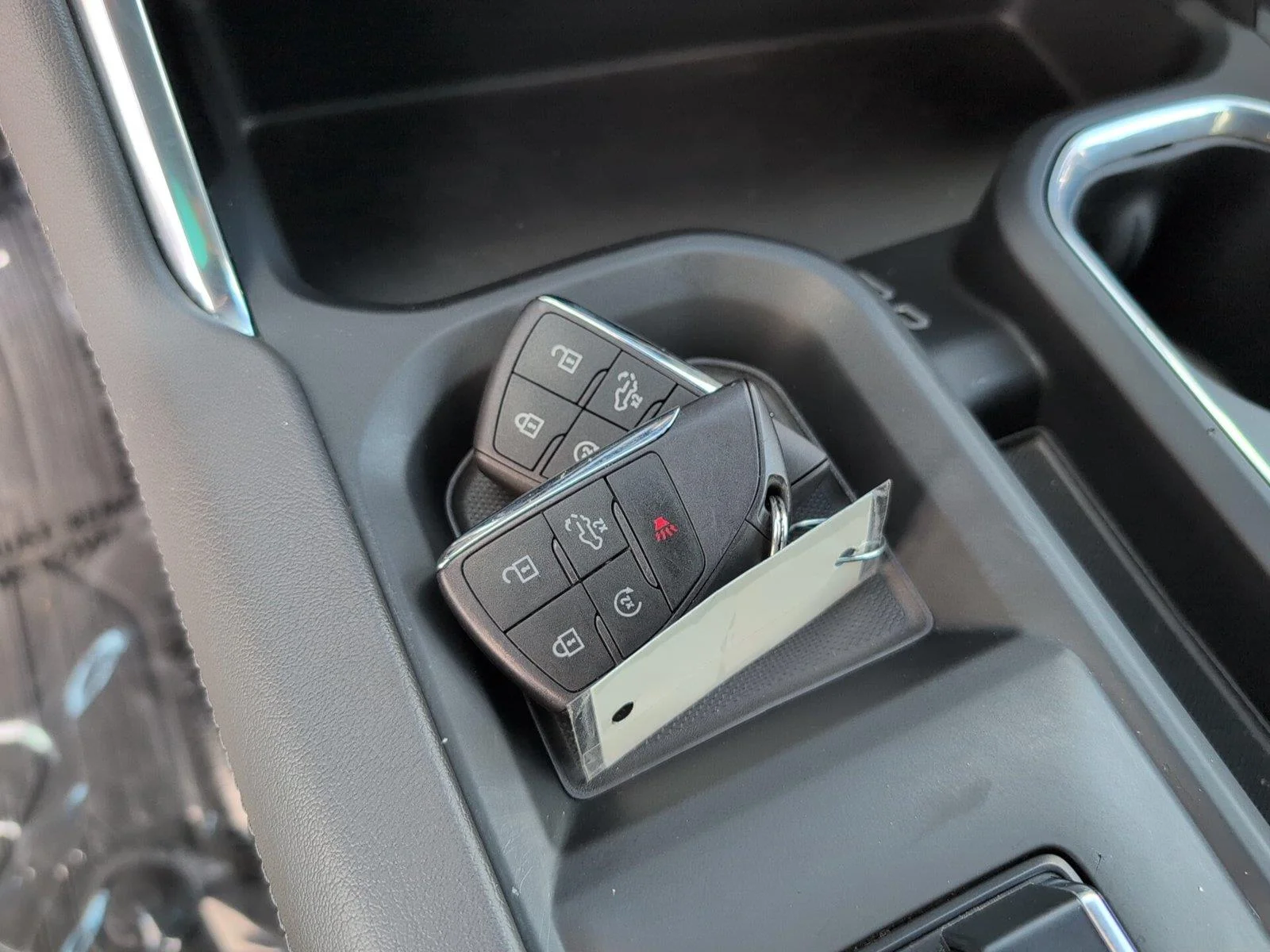 Used 2025 Sterling Metallic GMC Denali image 20