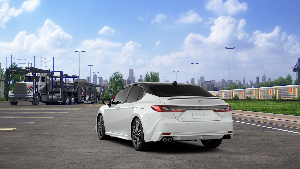 New 2026 Wind Chill Pearl with Midnight Black Metallic roof Toyota XSE image 7