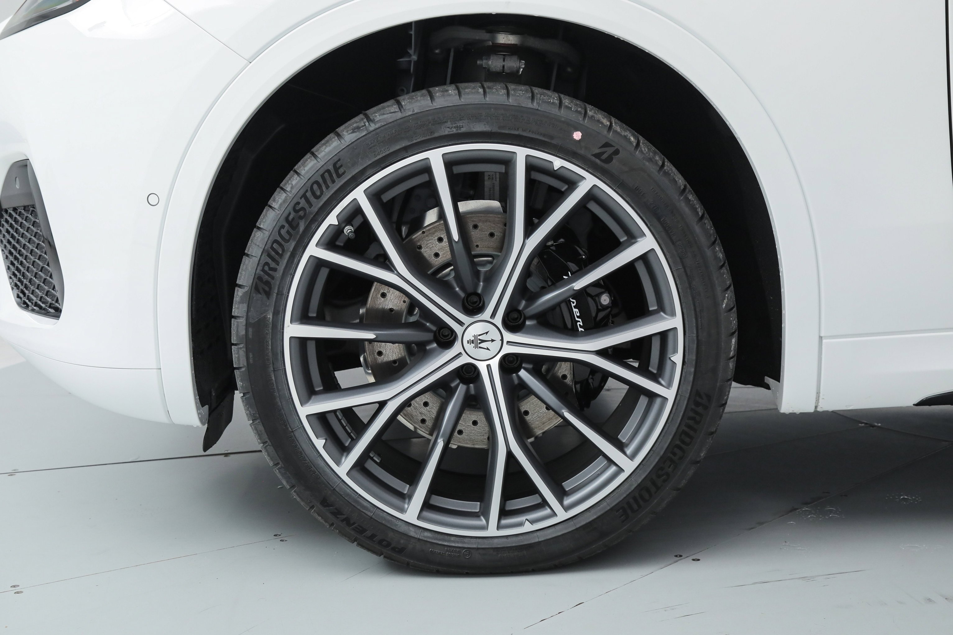 2026 Maserati Grecale Modena V6 - Photo 19