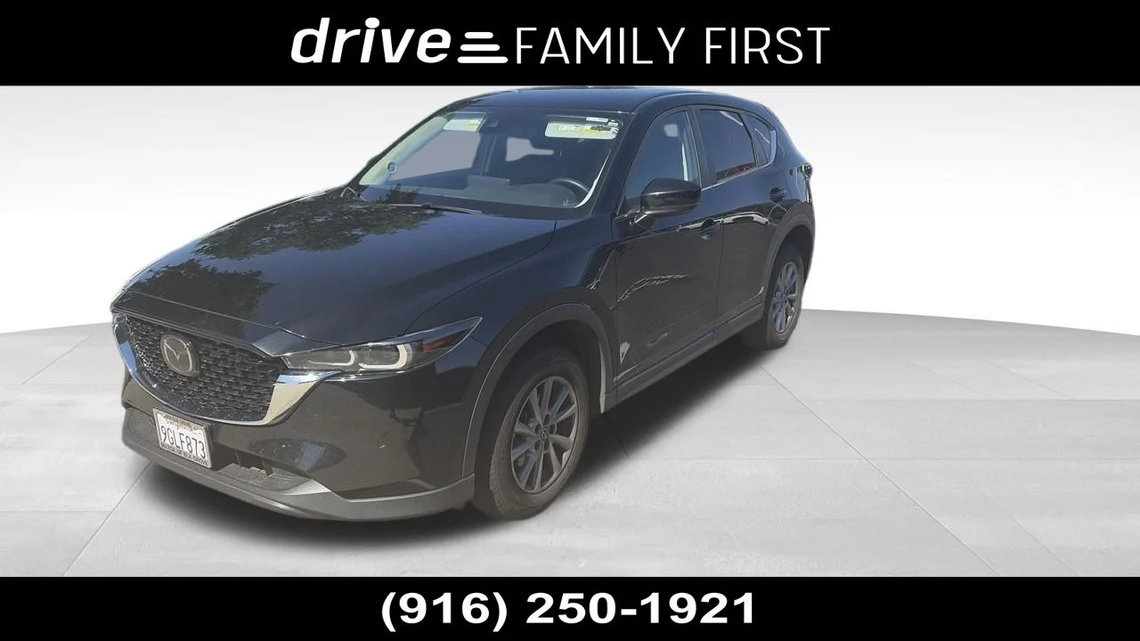 2023 Mazda CX-5 S Select Package Auto AWD's photo