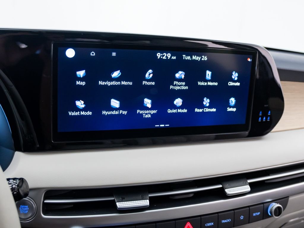Used 2023 Graphite Hyundai Limited image 31