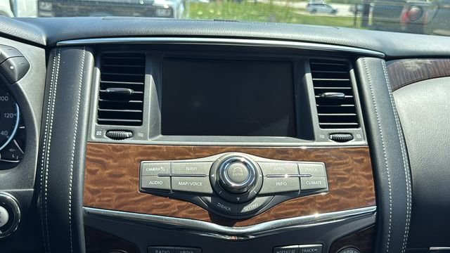 Used 2020 Blue Nissan Platinum image 27