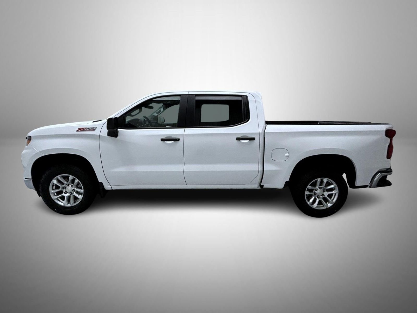 Used 2023 White Chevrolet WT image 8