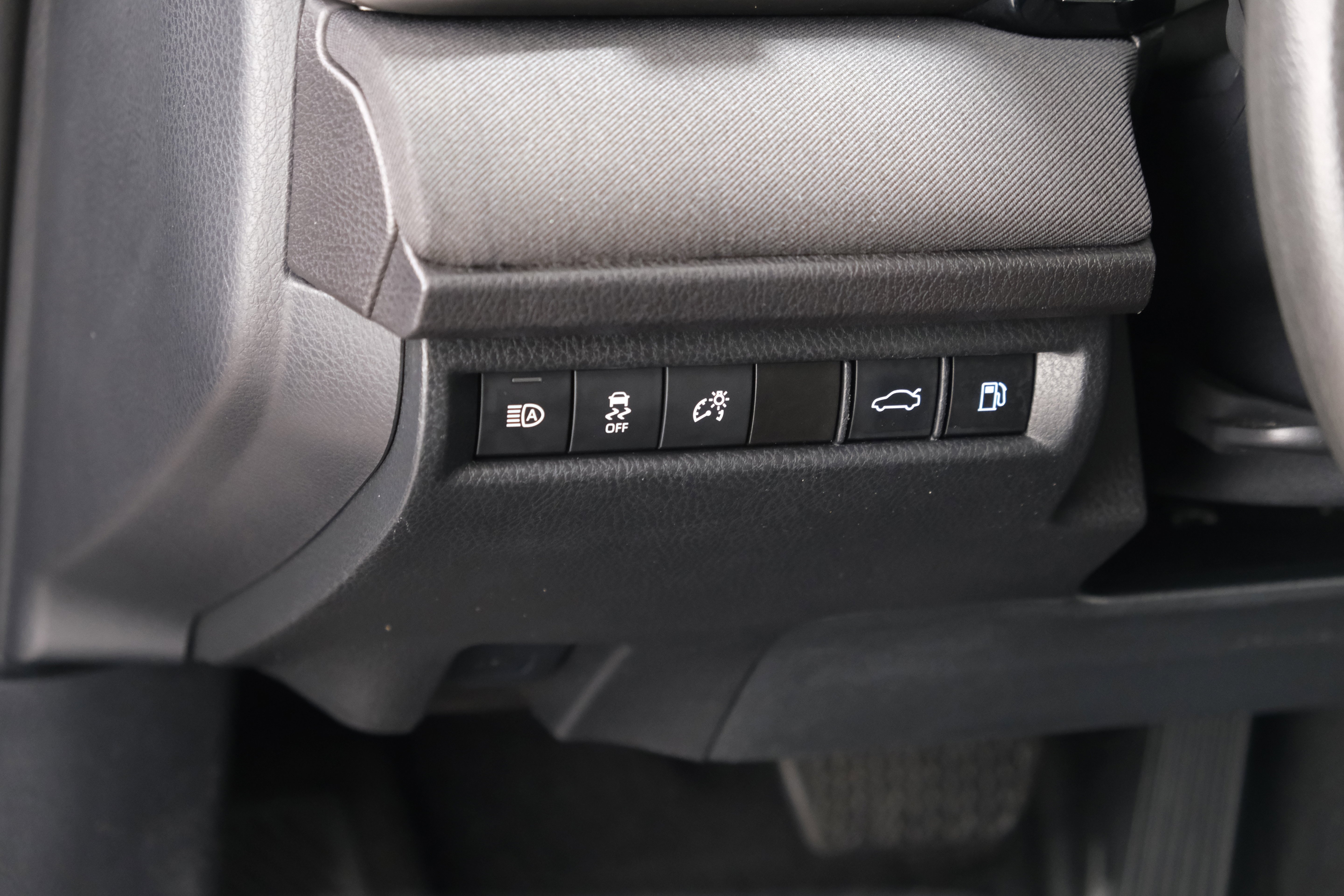 Certified Used 2025 Midnight Black Metallic Toyota LE image 27
