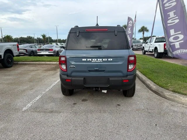 Used 2025 Gray Ford Badlands image 6