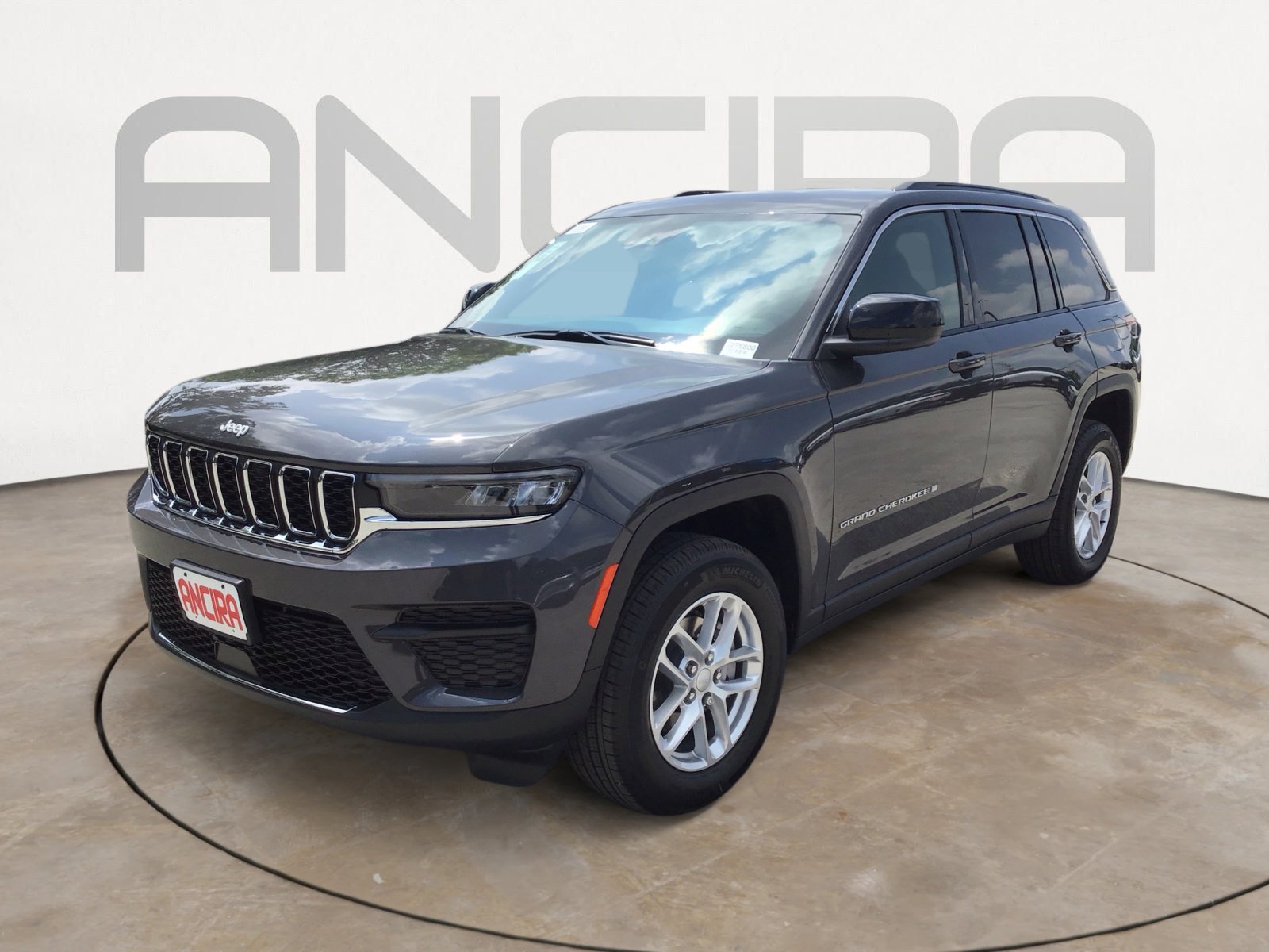 New 2026 Baltic Gray Metallic Clearcoat Jeep Laredo X image 6