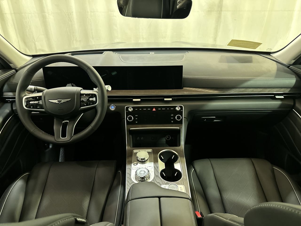 New 2026 Savile Silver Genesis 2.5T PRESTIGE image 13