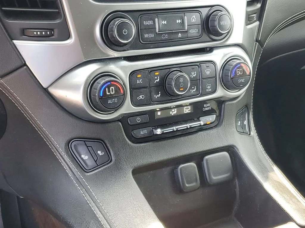 Used 2015 Black Chevrolet LT image 16
