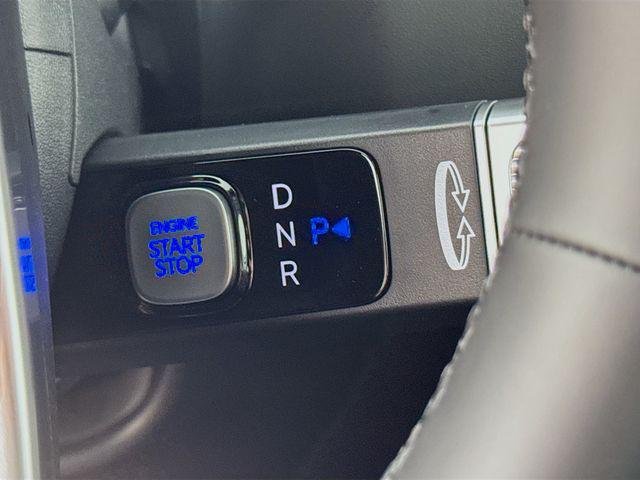 New 2026 White Hyundai Blue SEL 7P image 27