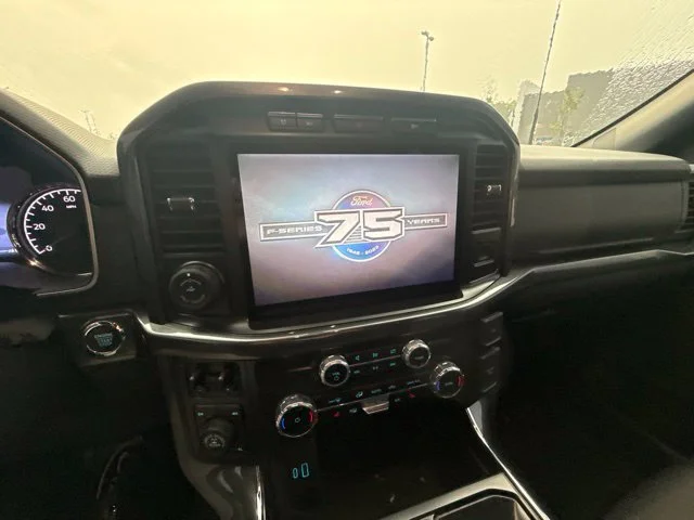 Used 2023 Oxford White Ford XLT image 10