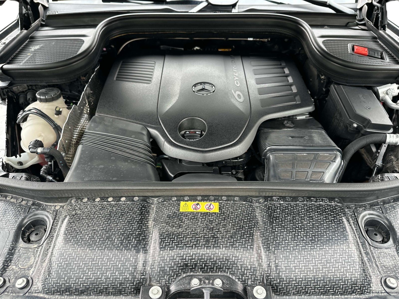 Certified Used 2024 Obsidian Black Metallic Mercedes-Benz GLS 450 image 10