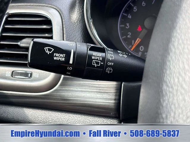 Used 2019 Gray Jeep Laredo E image 27
