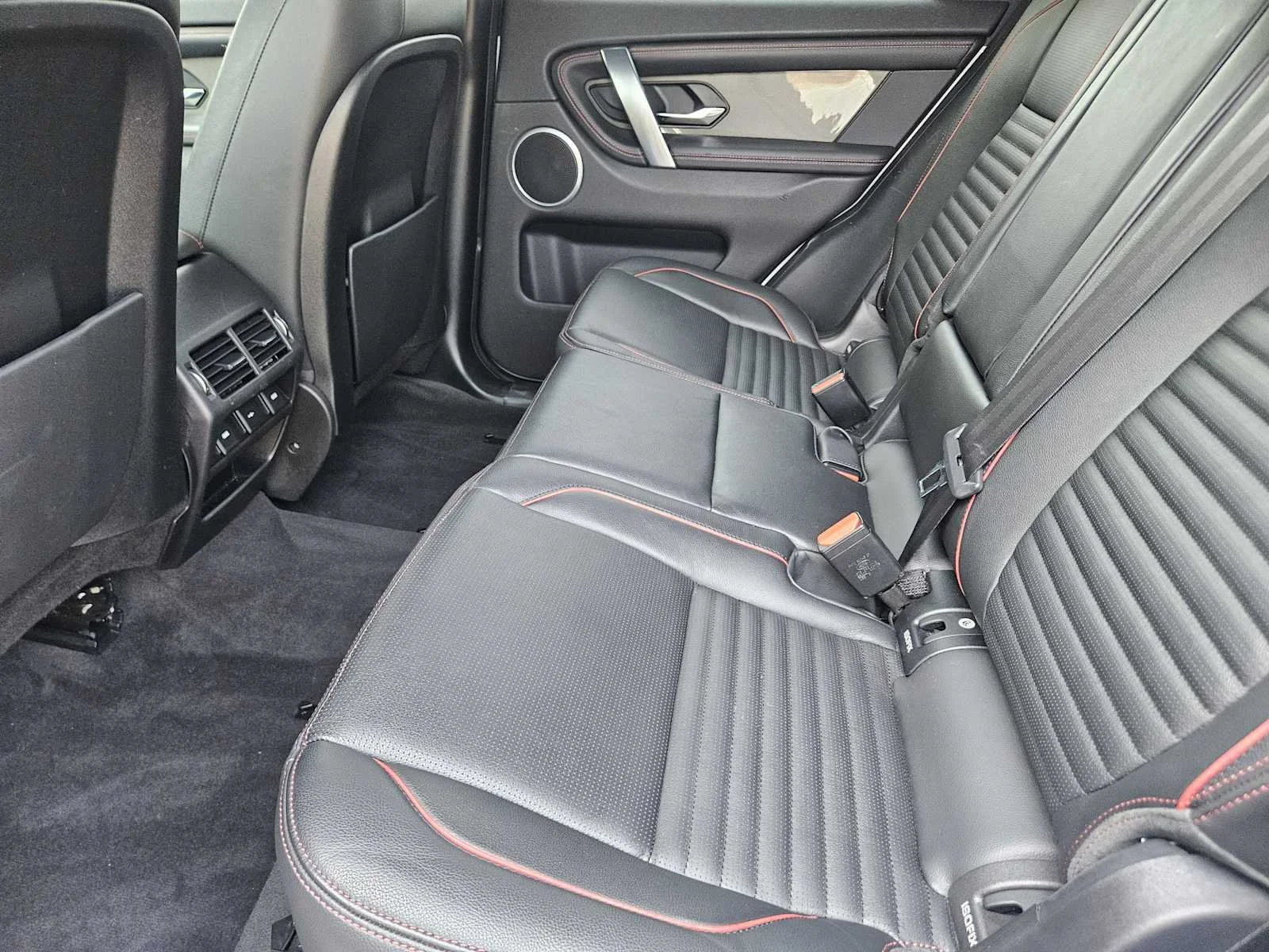 Used 2020 WHITE Land Rover S R-Dynamic image 22