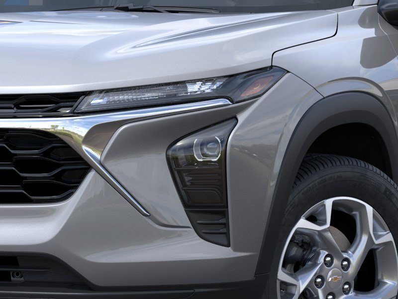 2026 Chevrolet Trax LS - Photo 10