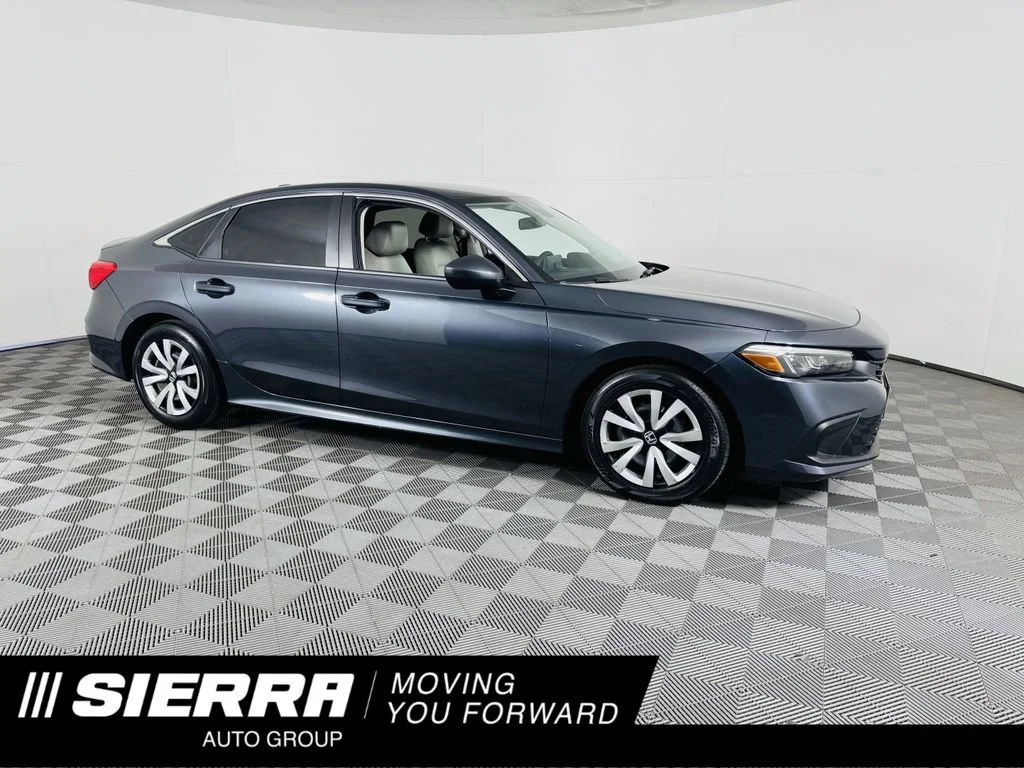 2024 Honda Civic LX CVT's photo