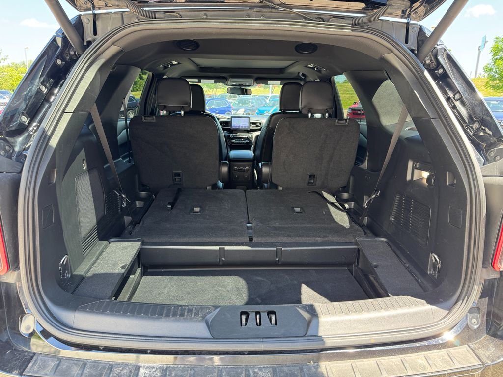 2023 Ford Explorer ST Line - Photo 14