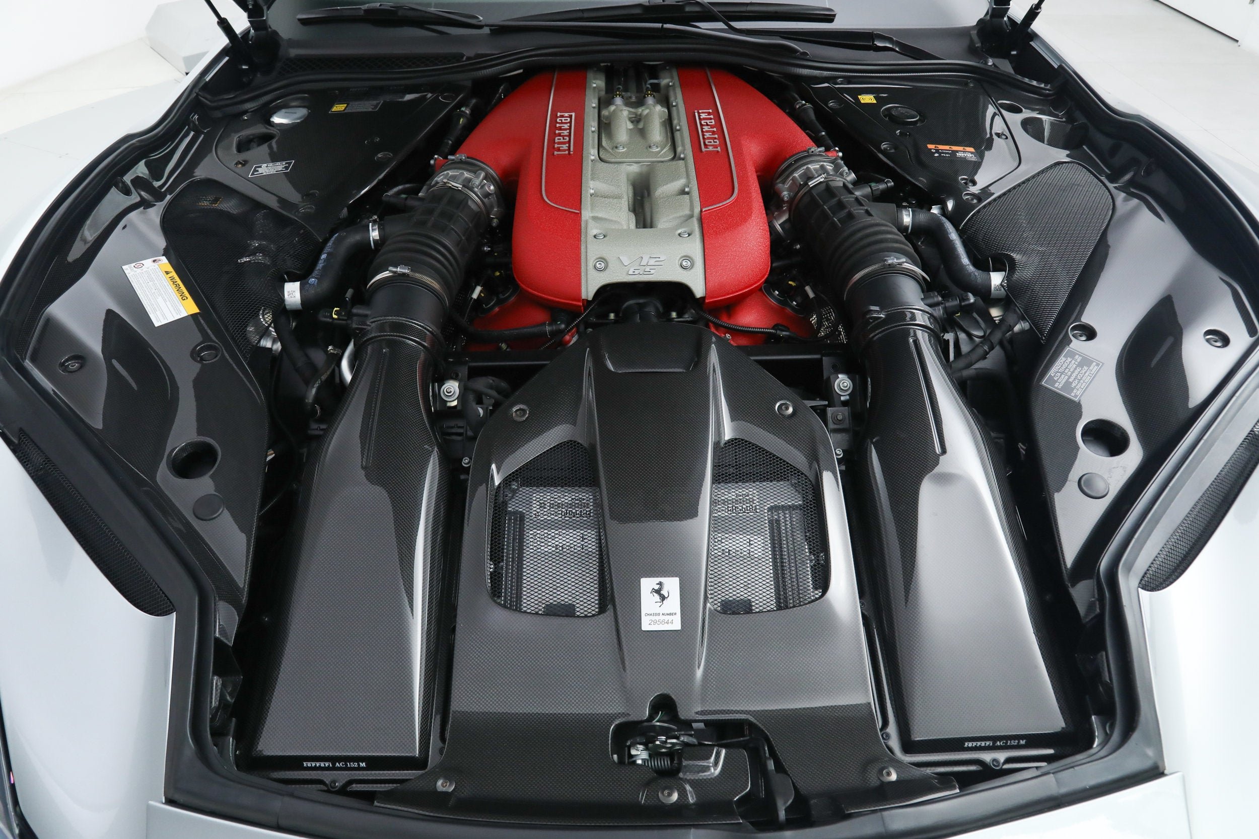Certified Used 2023 Grigio Titanio Metall Ferrari  image 35