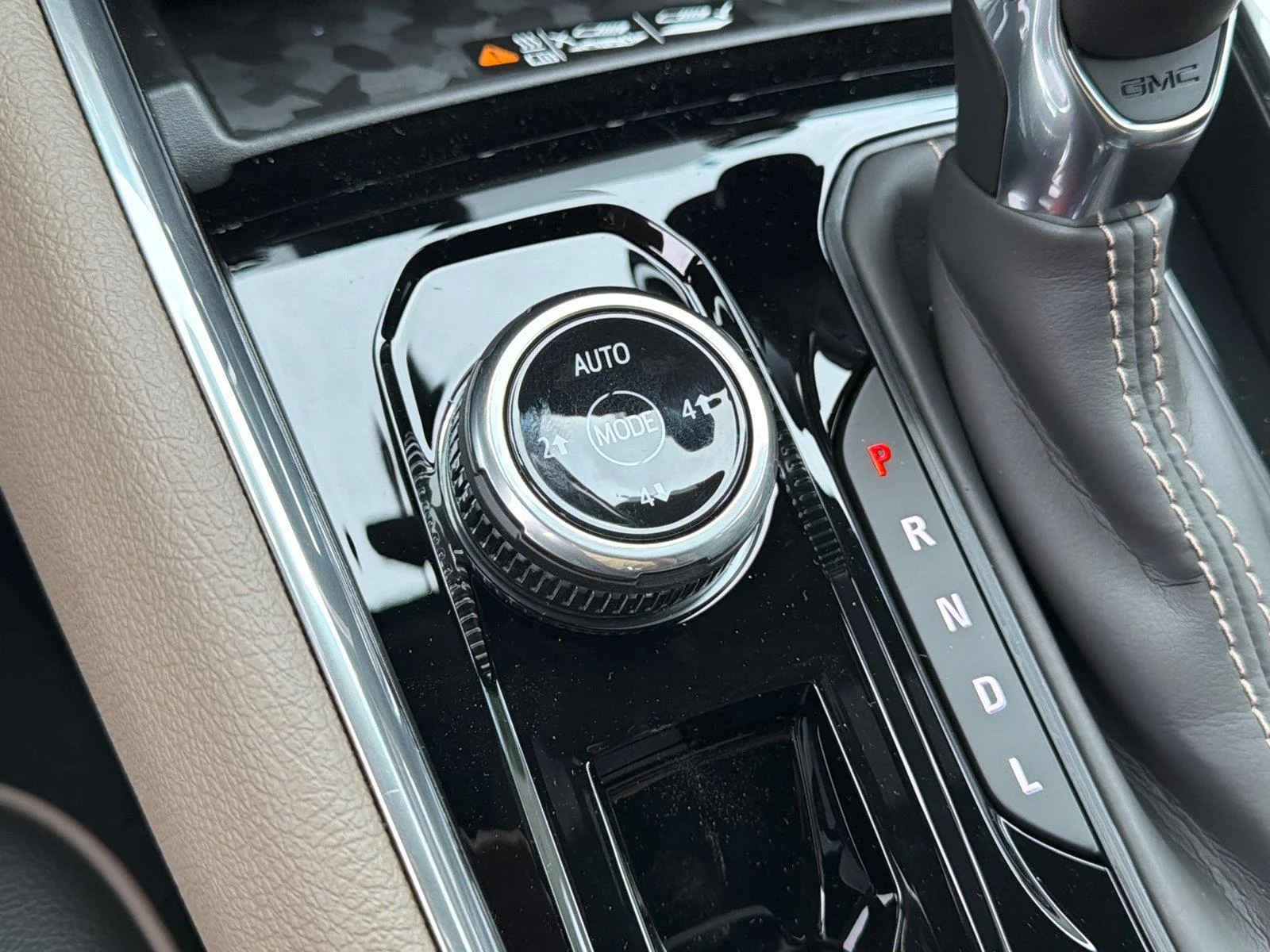 2026 GMC Canyon Denali - Photo 23