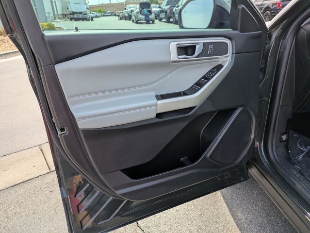 Used 2022 Forged Green Metallic Ford XLT image 45