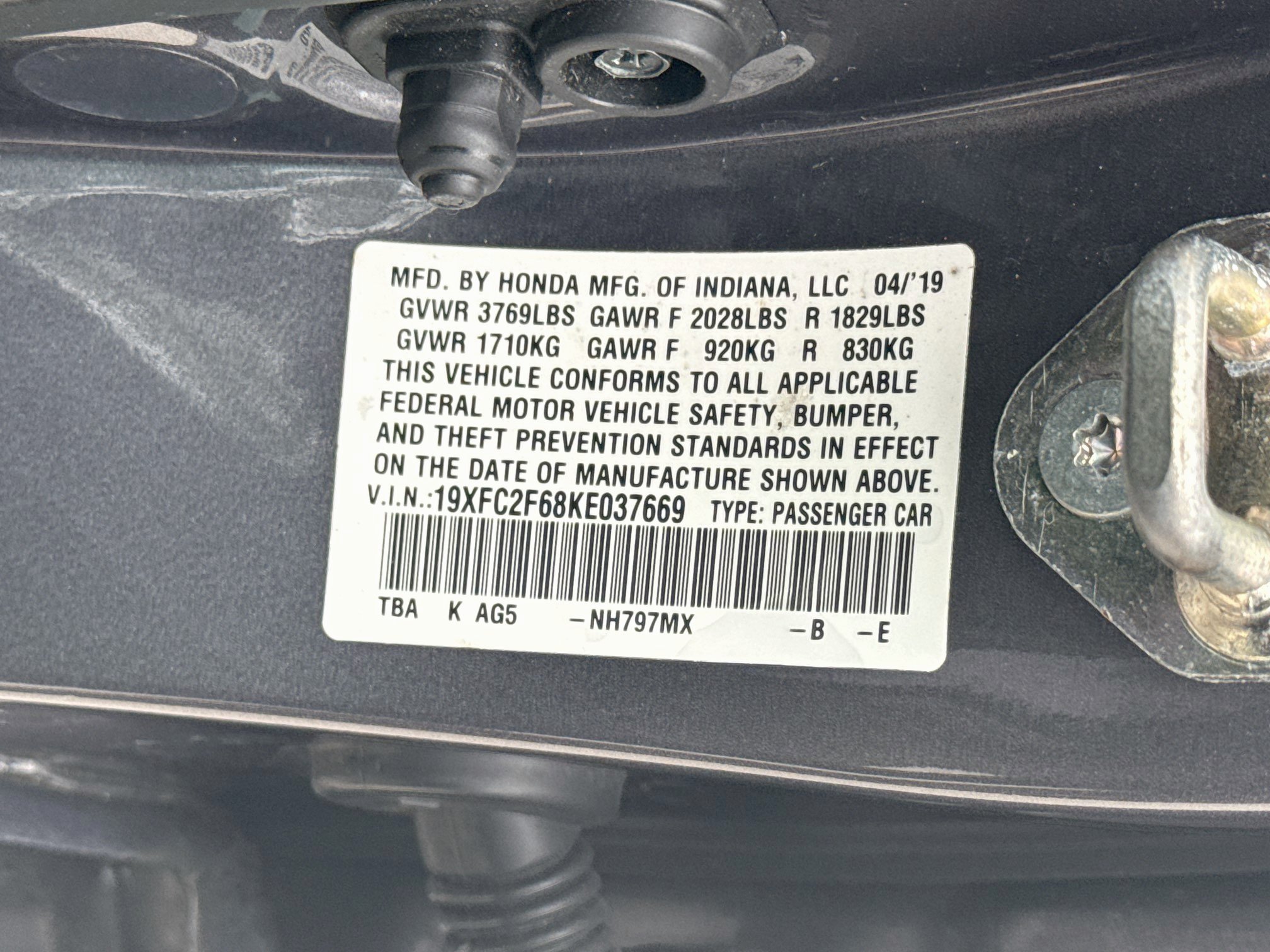 Used 2019 Modern Steel Metallic Honda LX image 37