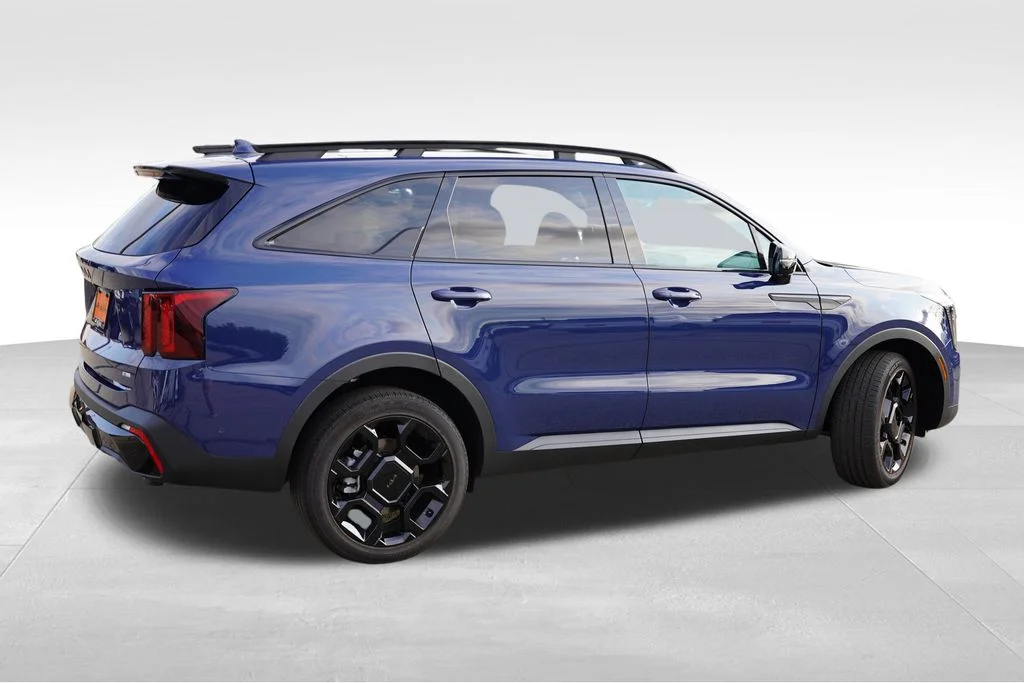 Used 2026 Midnight Lake Blue Kia X-Line SX image 4