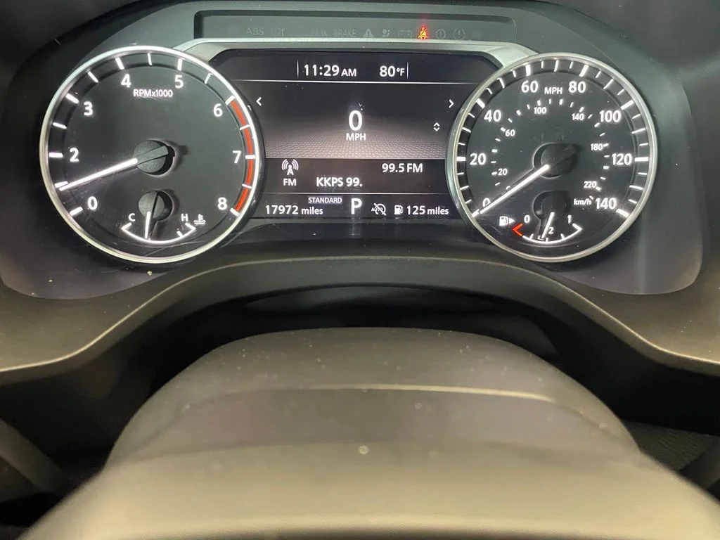 Used 2025 White Nissan S image 7