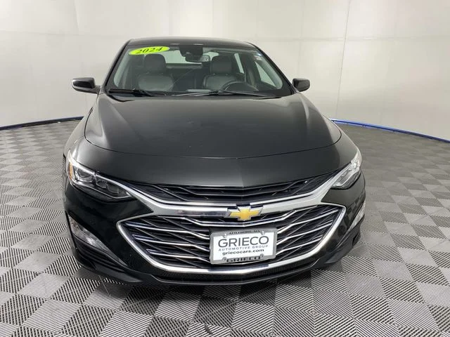 Used 2024 Black Chevrolet LT image 3
